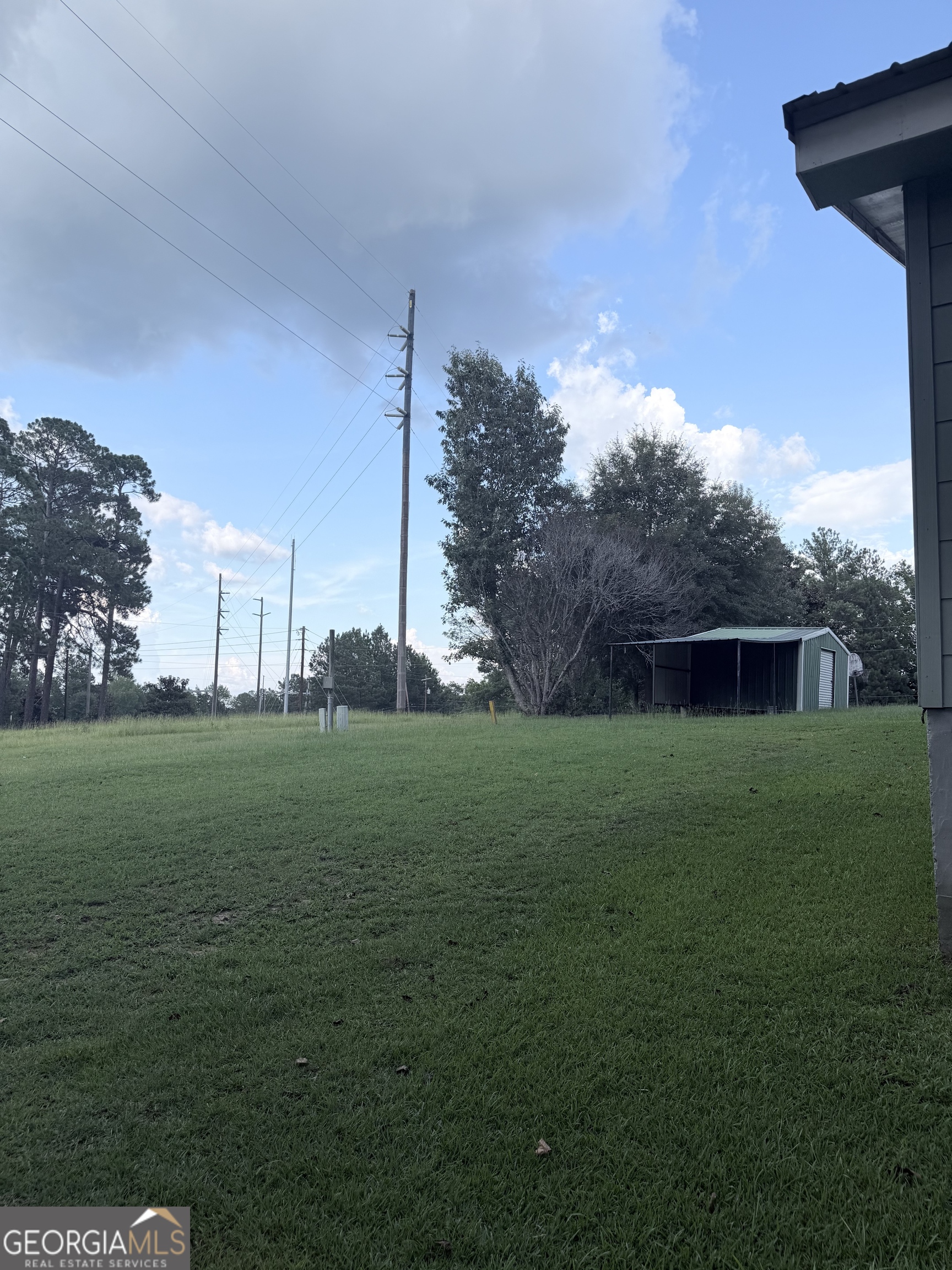 160 Macon Road NW Mcintyre GA 31054