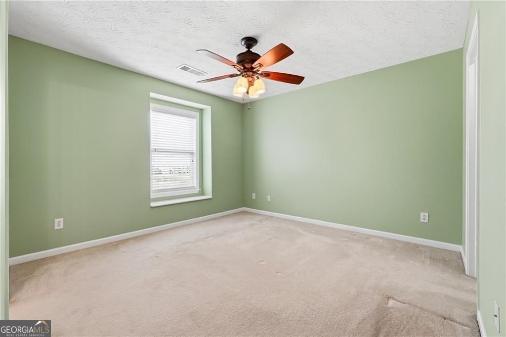 332 Oak Leaf Place Acworth GA 30102