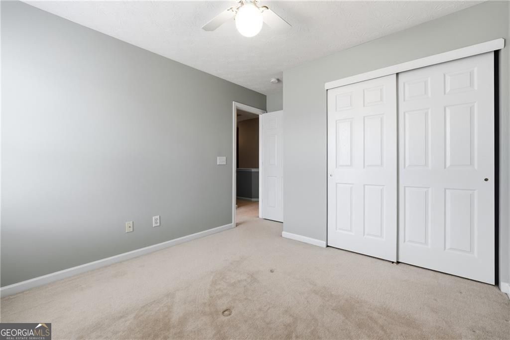 332 Oak Leaf Place Acworth GA 30102