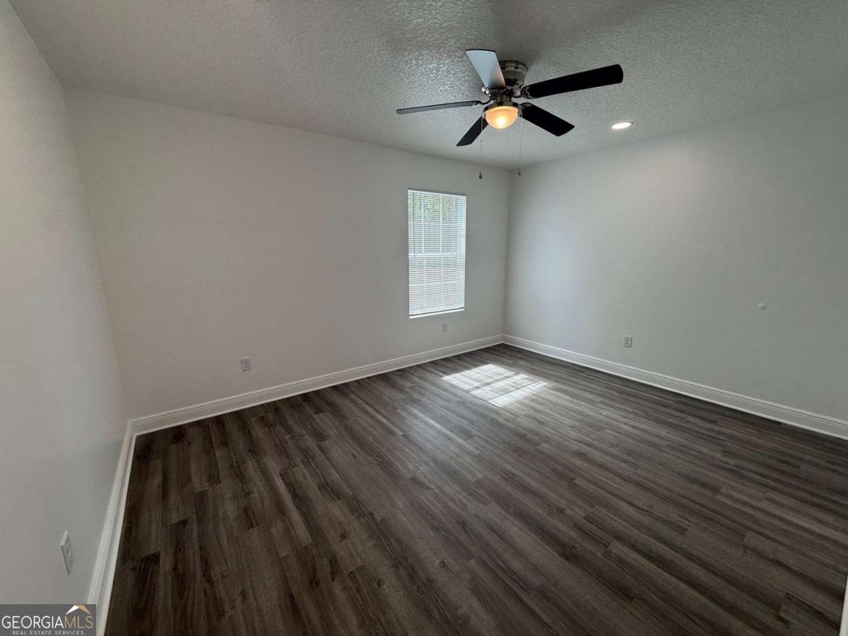 121 Hawks Place Waynesville GA 31566