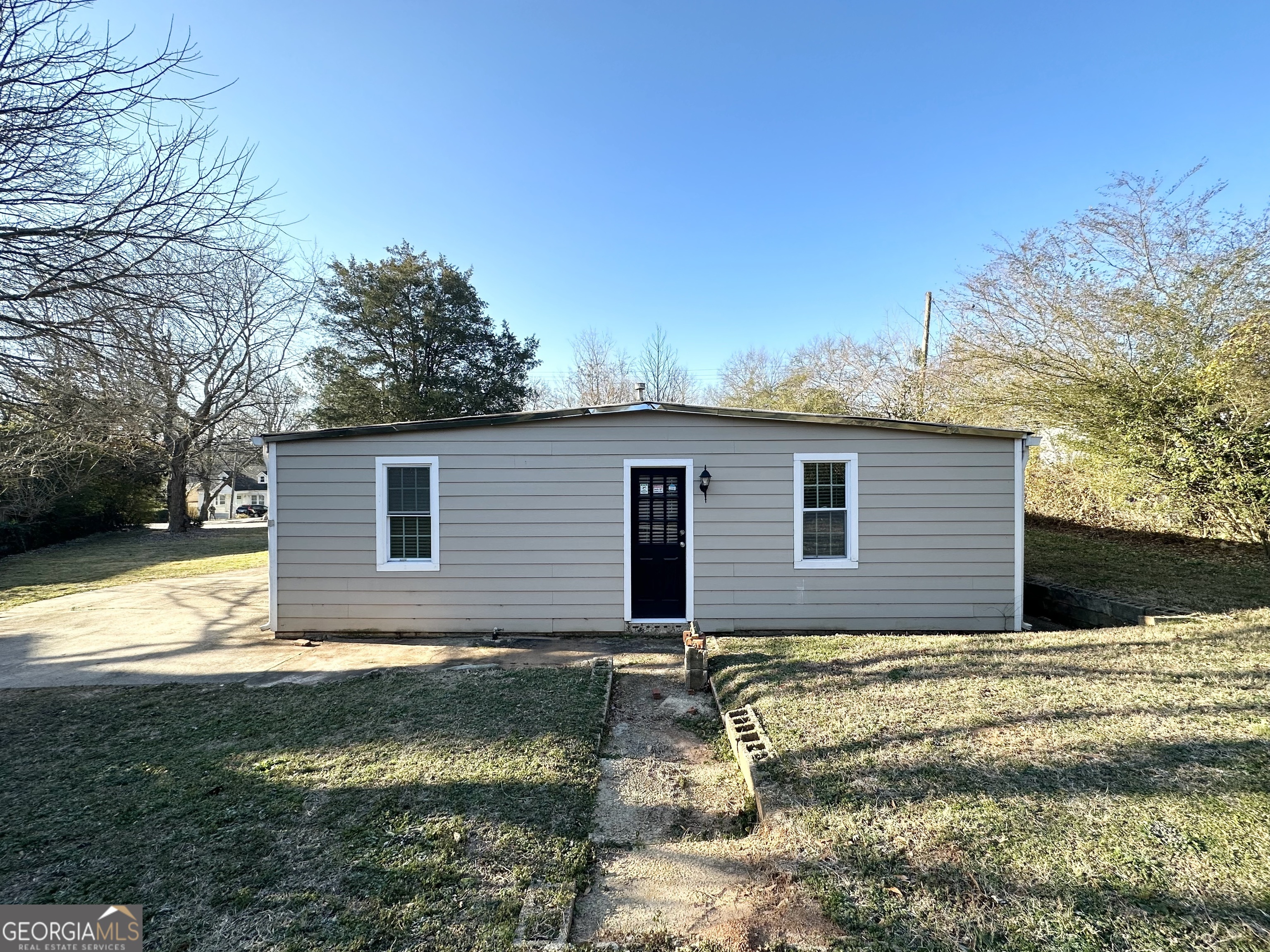1876 Flat Shoals Road SE Atlanta GA 30316