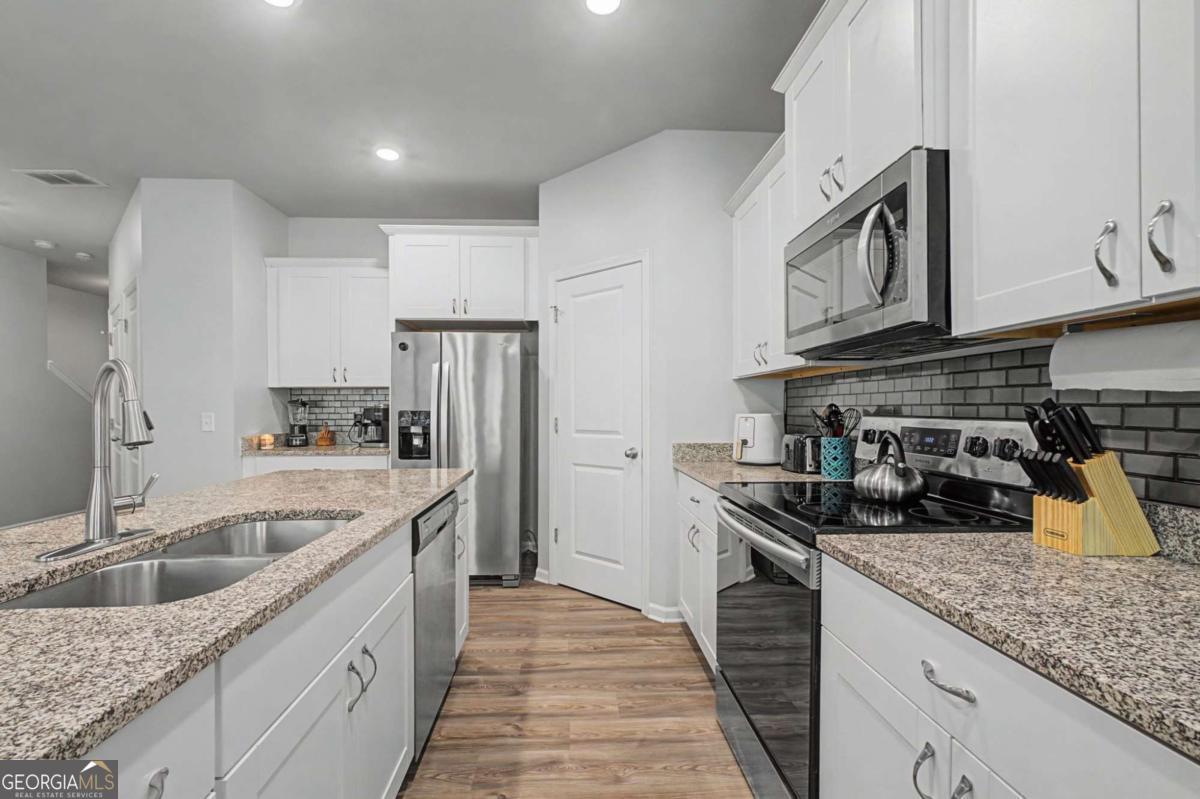 147 Millers Lane Calhoun GA 30701