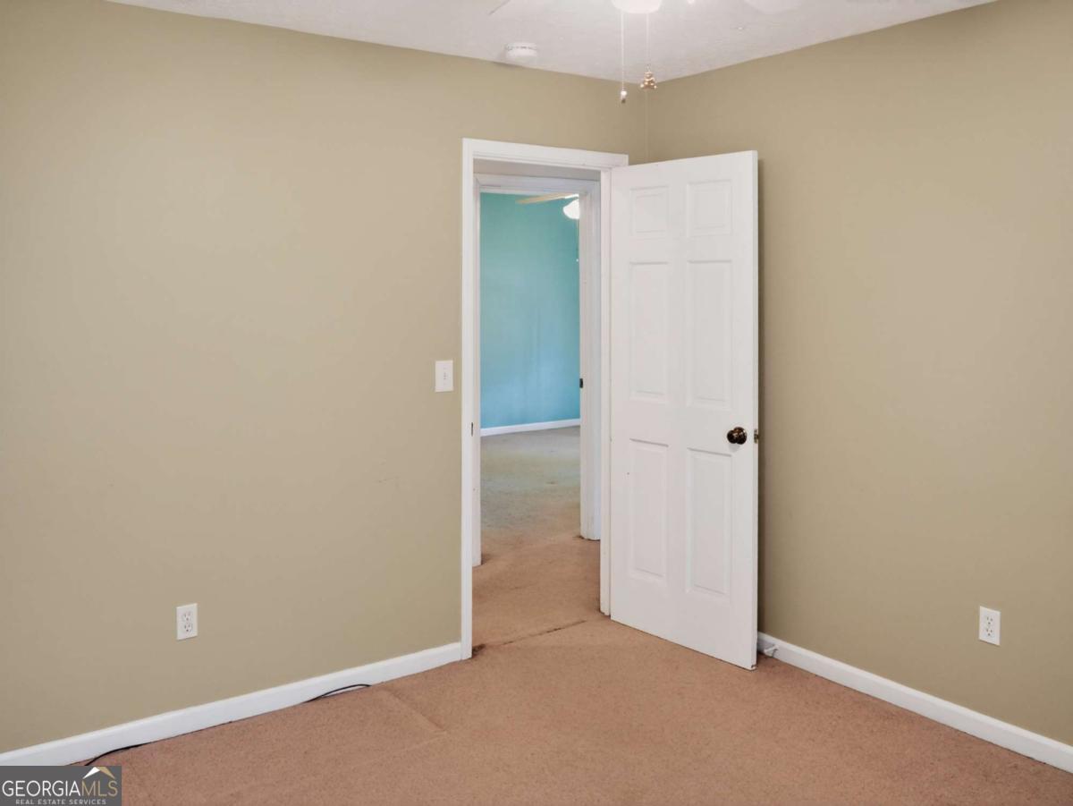 1912 King Arthurs Court Marietta GA 30062