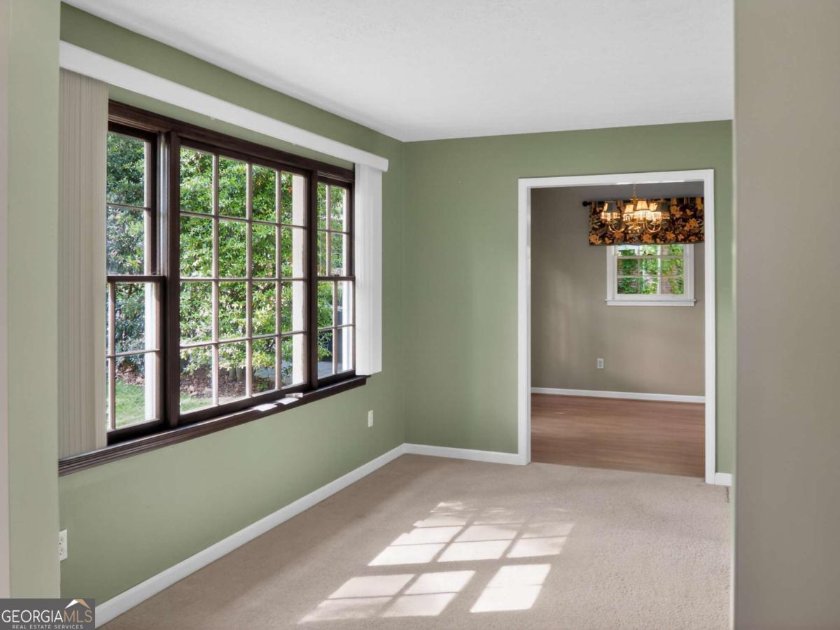 1912 King Arthurs Court Marietta GA 30062
