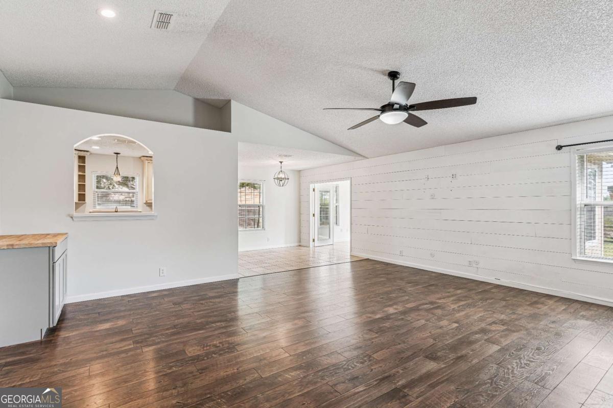 195 Windsor Circle Woodbine GA 31569