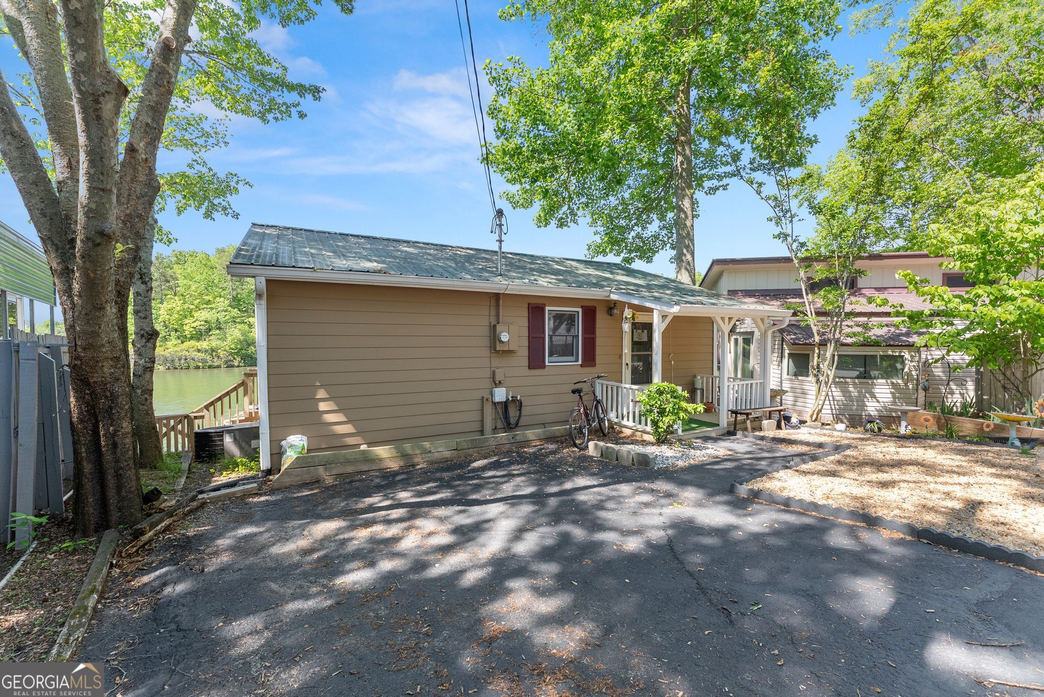 1035 Mountain Shadows Drive Cleveland GA 30528