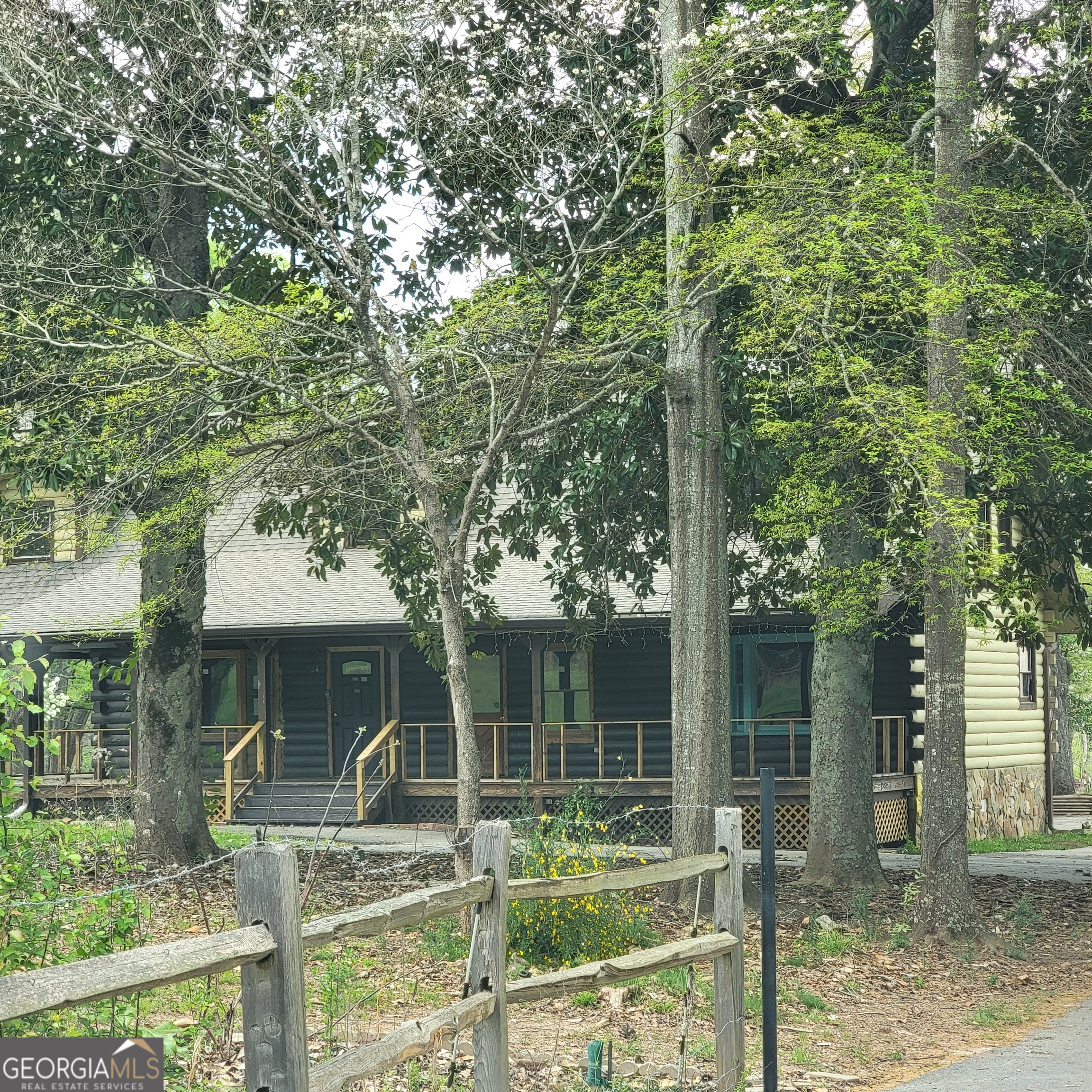 24 Alexander Road Grantville GA 30220