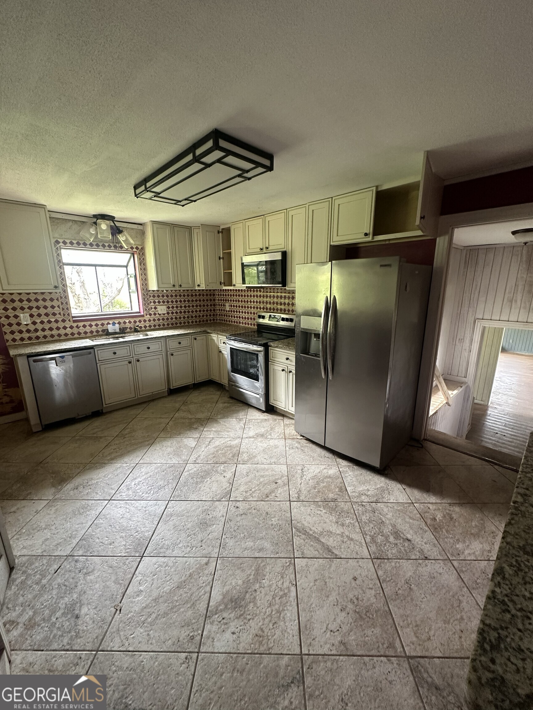 24 Alexander Road Grantville GA 30220