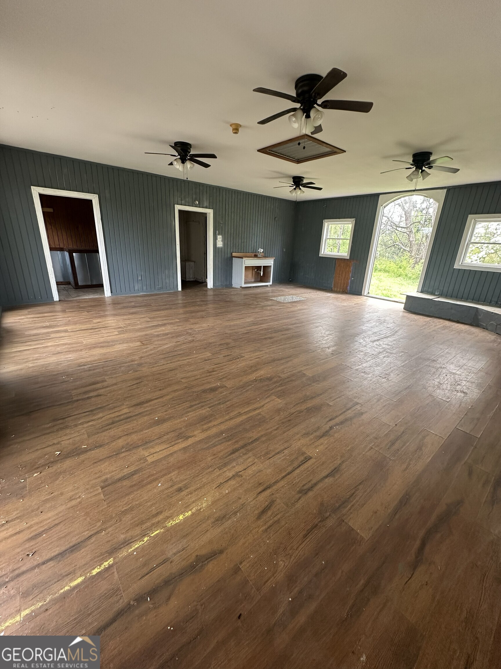 24 Alexander Road Grantville GA 30220