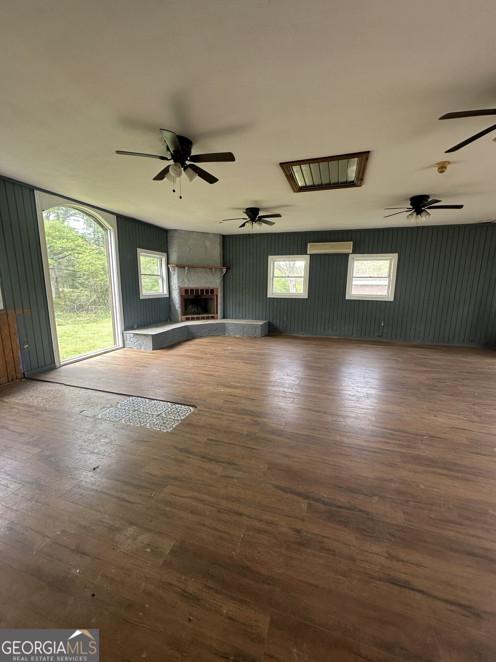 24 Alexander Road Grantville GA 30220