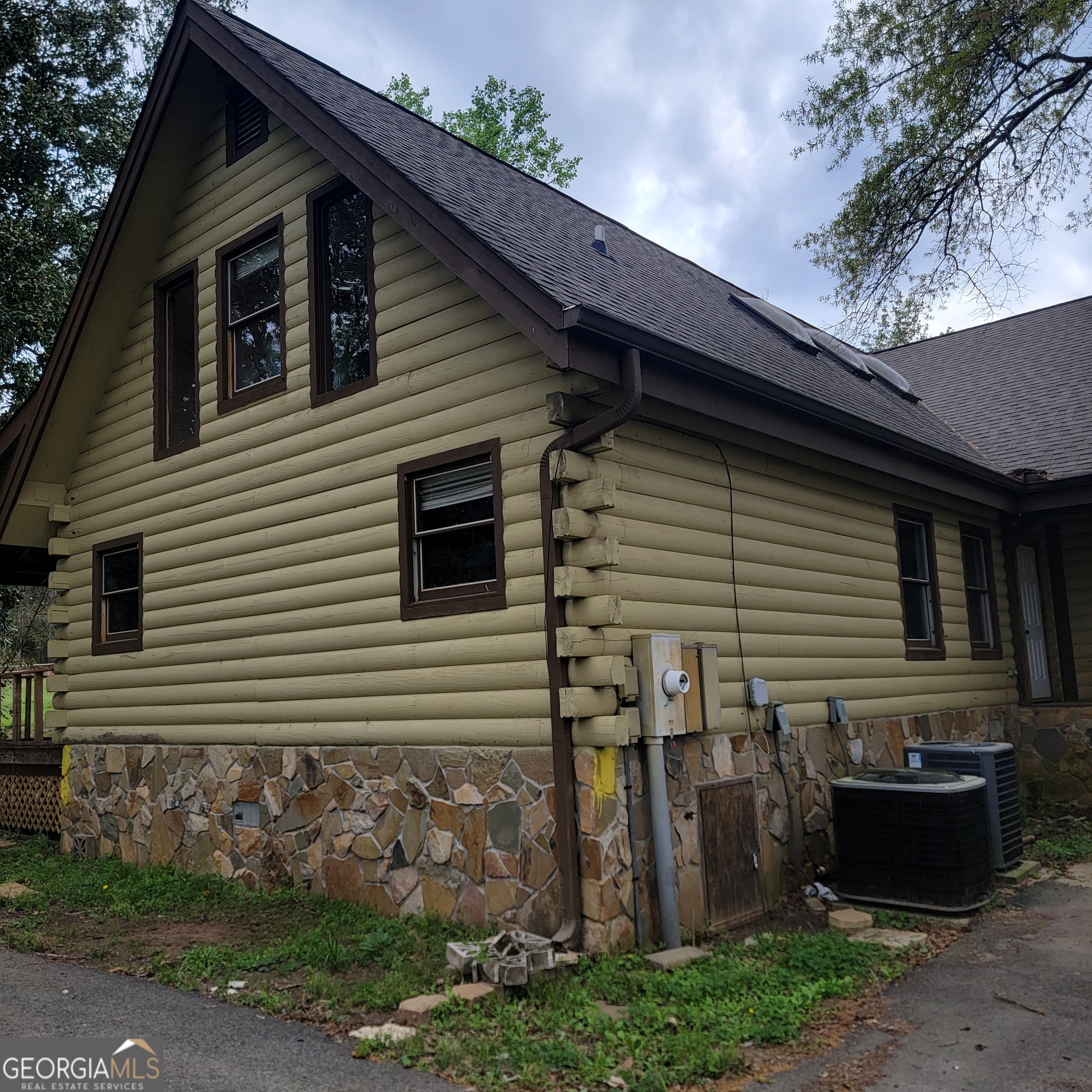 24 Alexander Road Grantville GA 30220