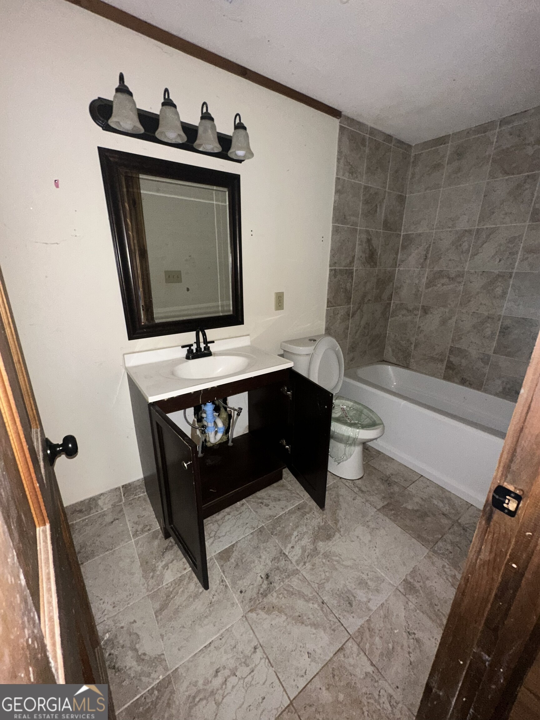 24 Alexander Road Grantville GA 30220
