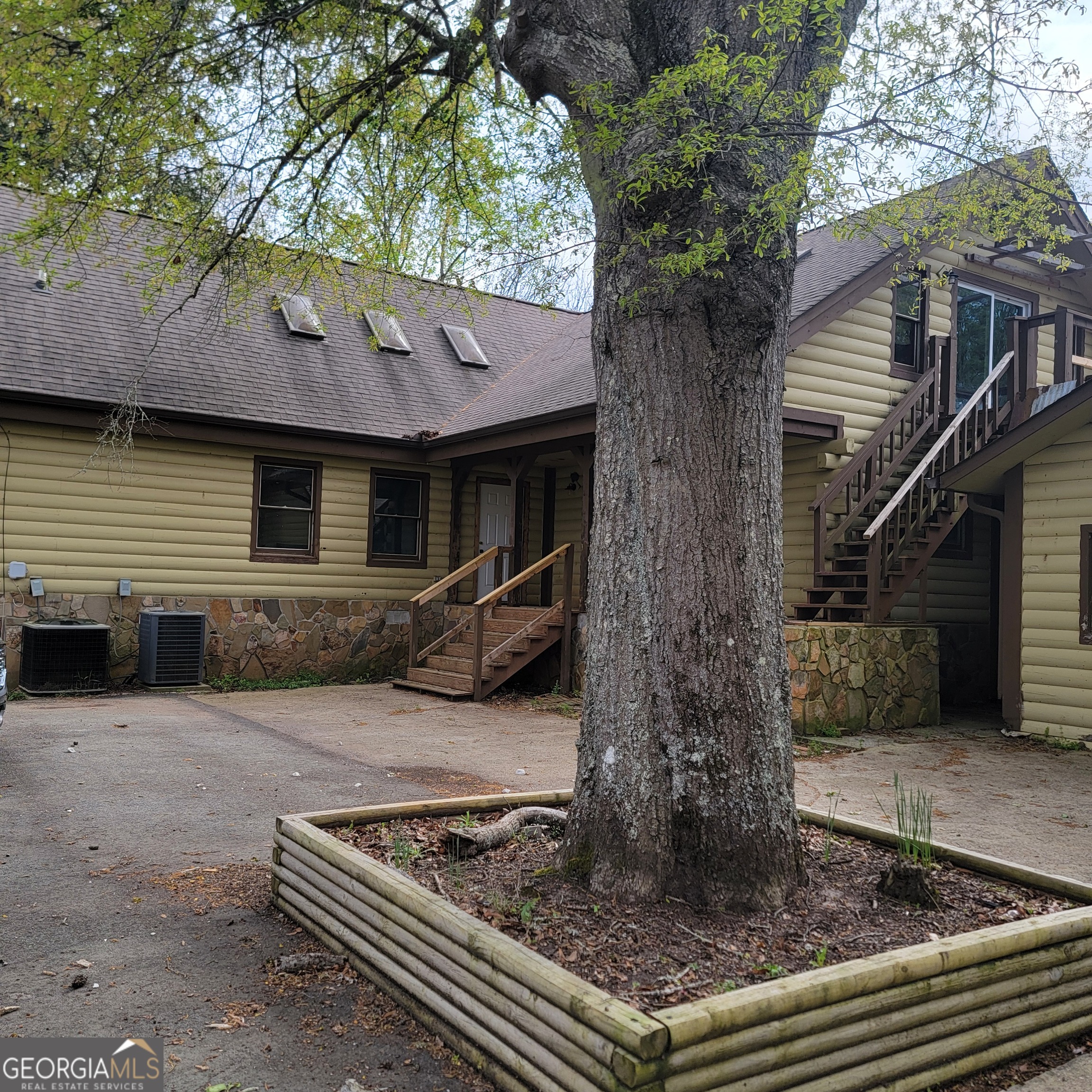24 Alexander Road Grantville GA 30220