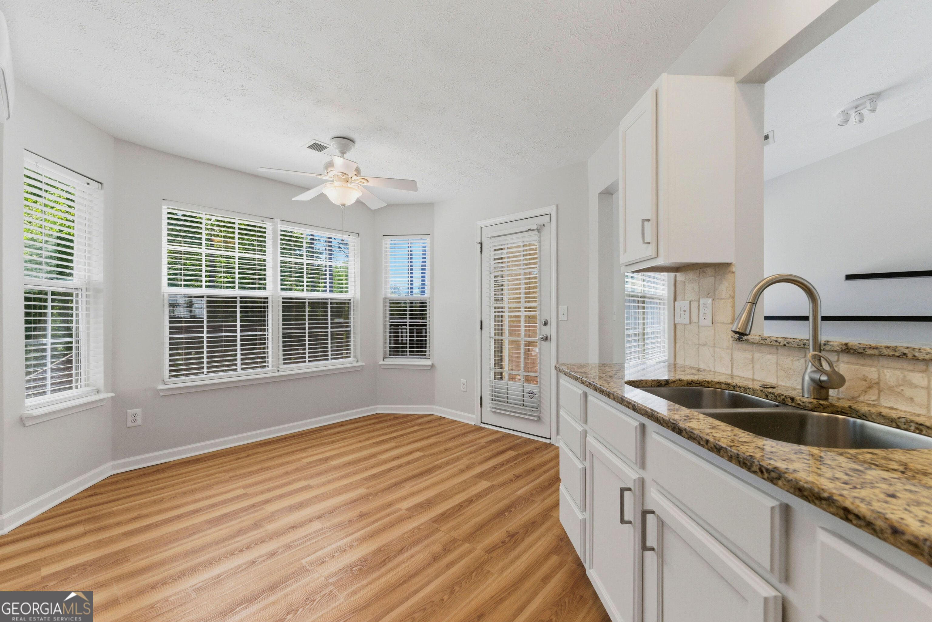 2604 Lake Park Bend Acworth GA 30101