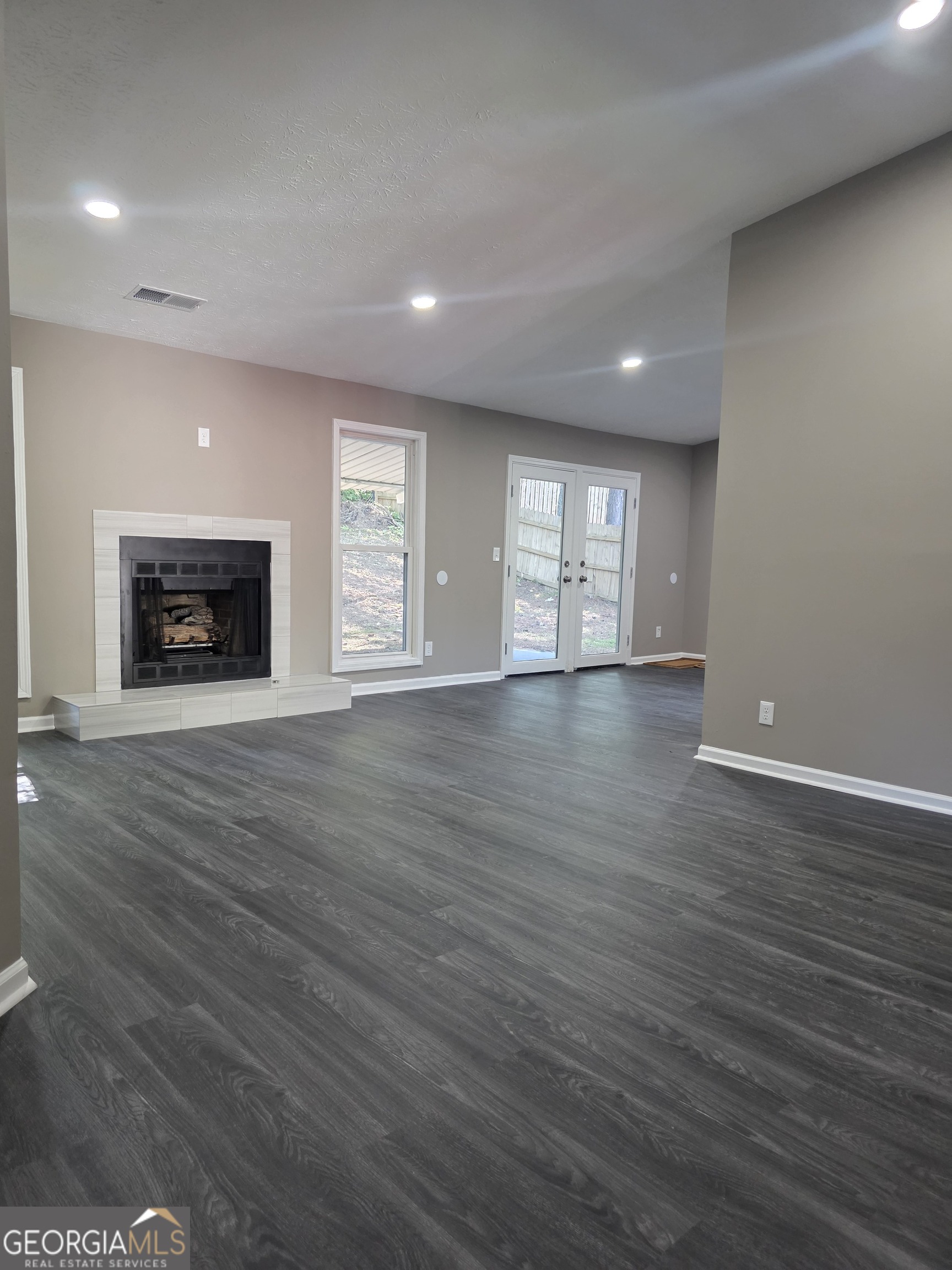 1366 Peninsula Trace Lawrenceville GA 30044