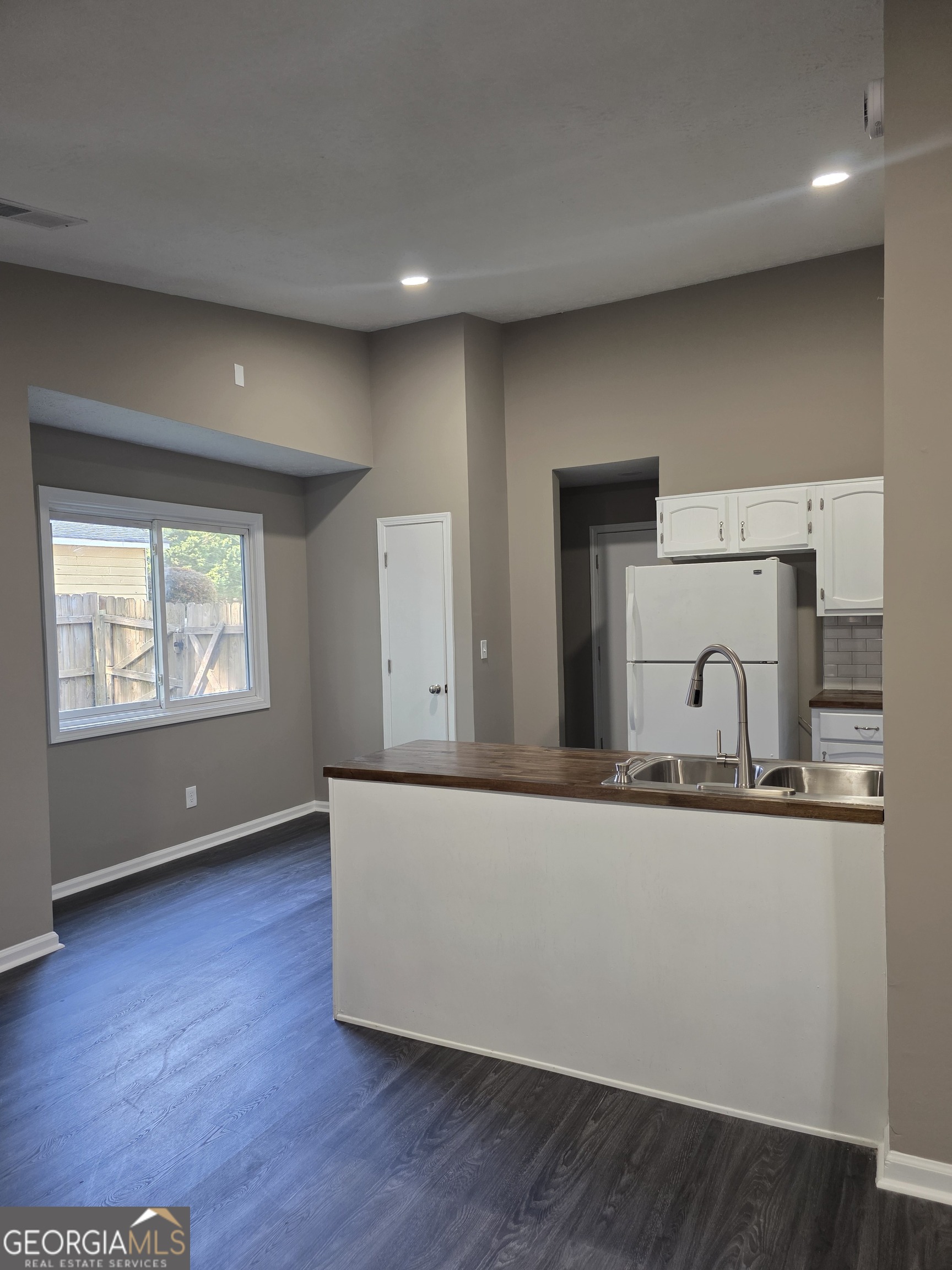 1366 Peninsula Trace Lawrenceville GA 30044