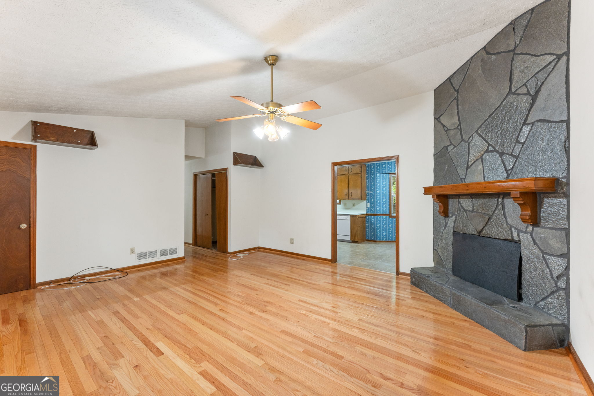 2750 Old Ivy Court Buford GA 30519