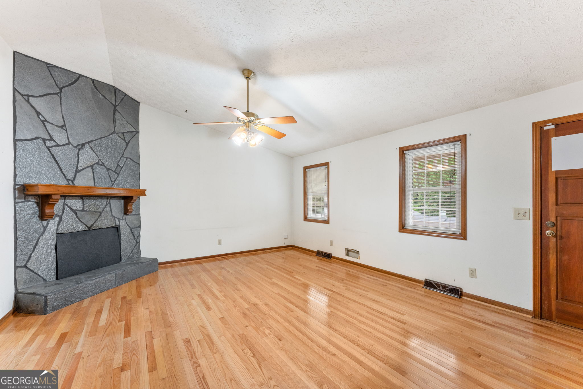 2750 Old Ivy Court Buford GA 30519