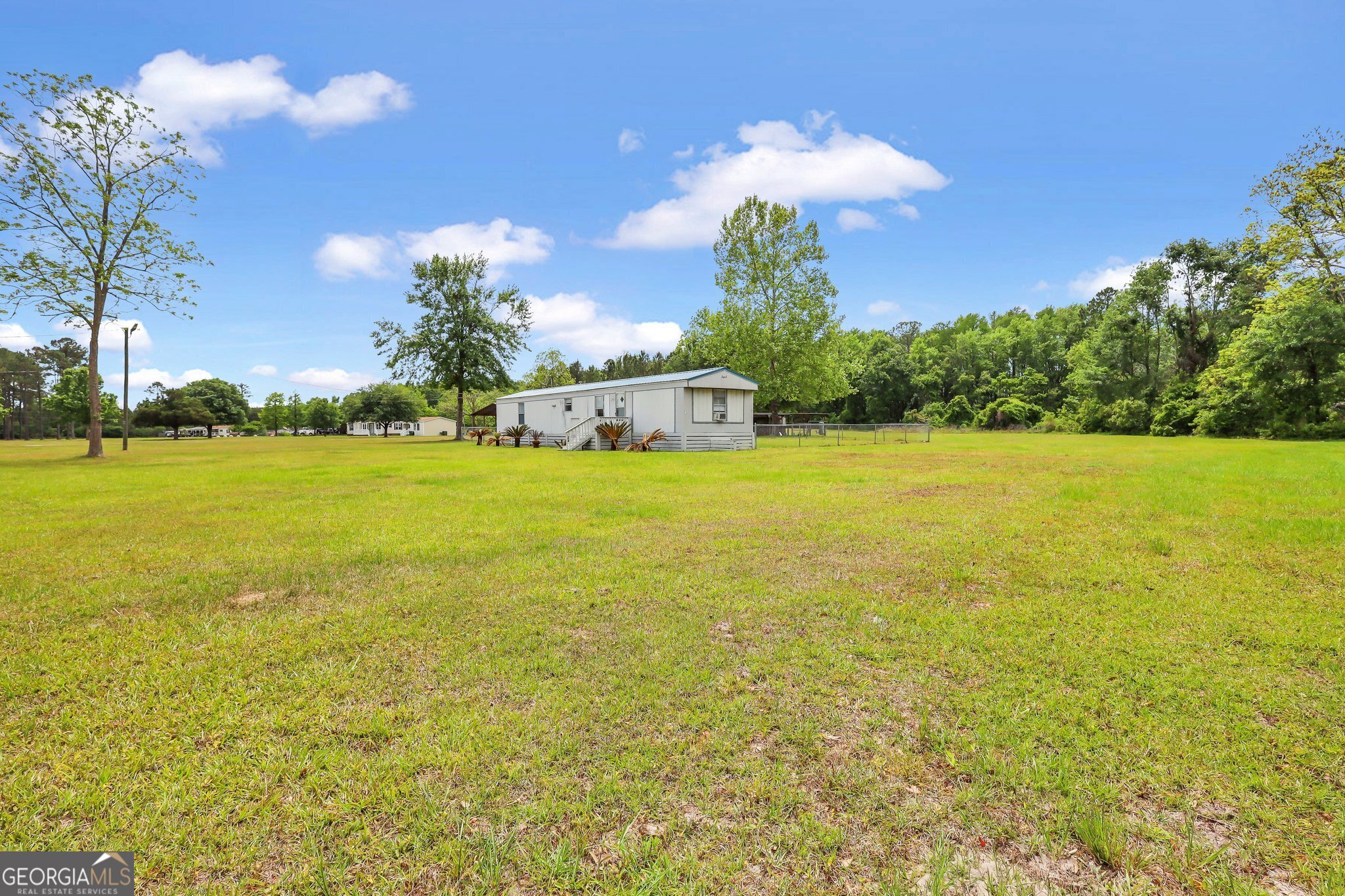 140 Cathy Road NE Ludowici GA 31316