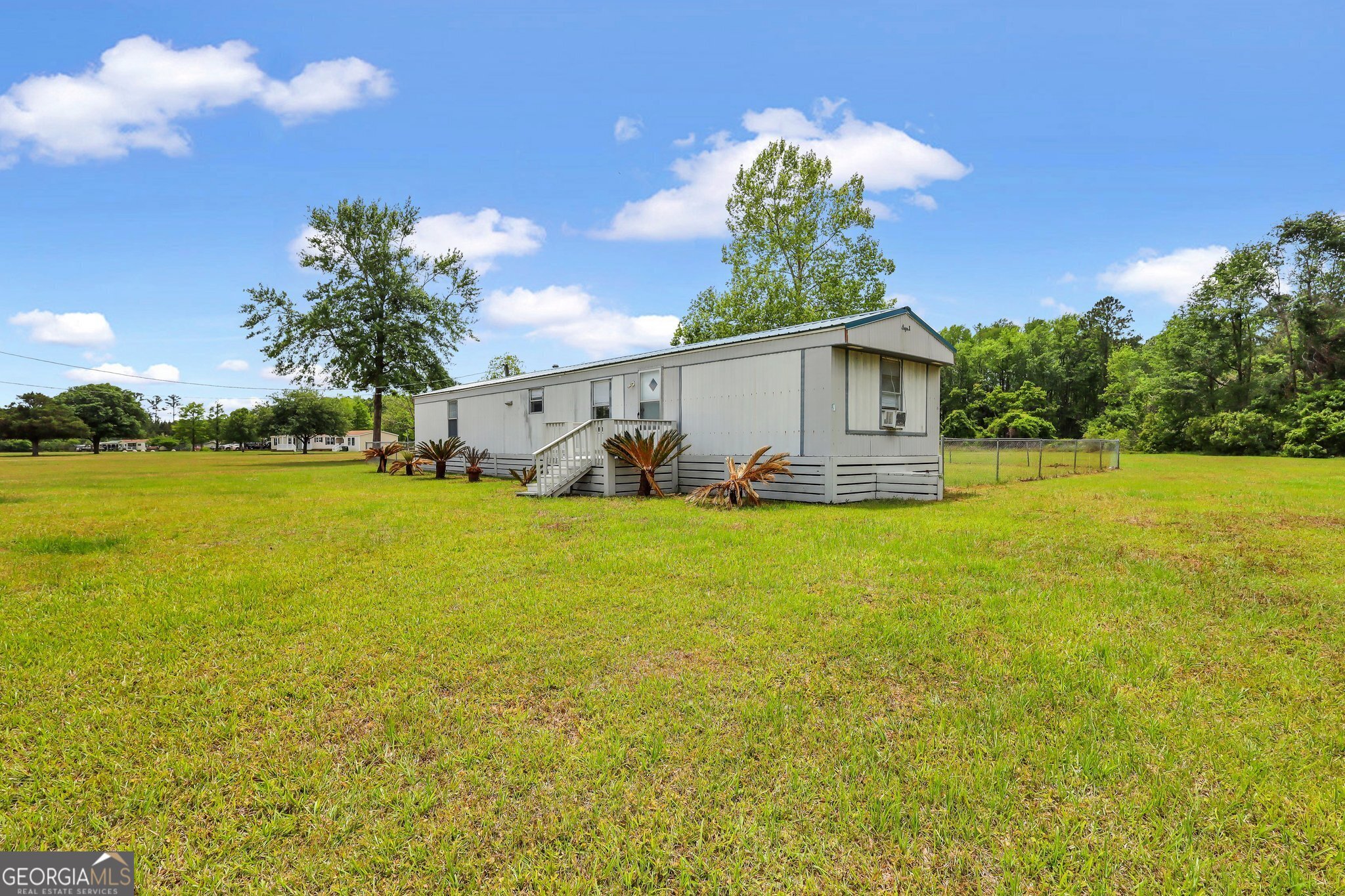 140 Cathy Road NE Ludowici GA 31316