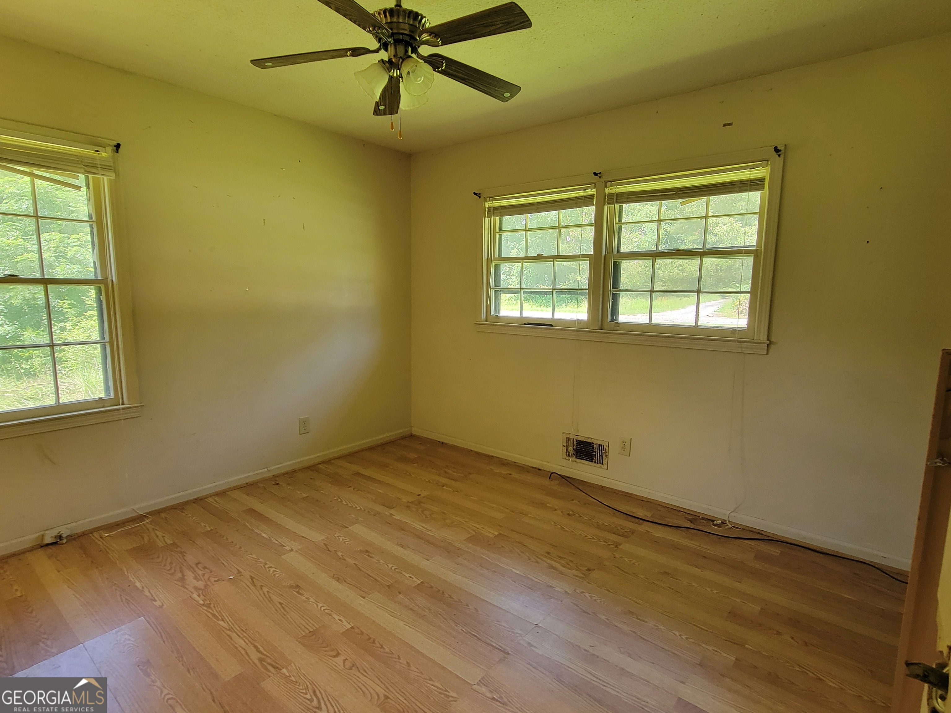 1362 Whites Chapel Road Elberton GA 30635