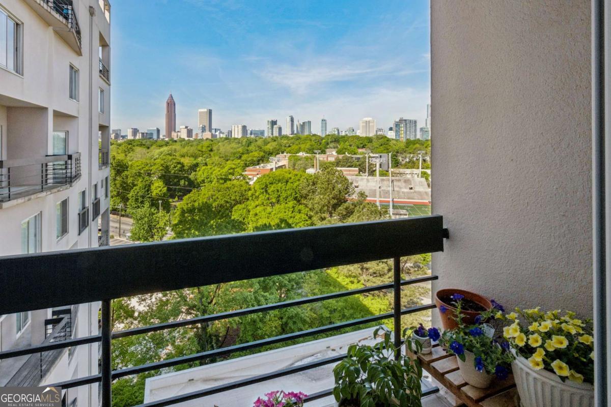 587 Virginia Avenue NE Atlanta GA 30306