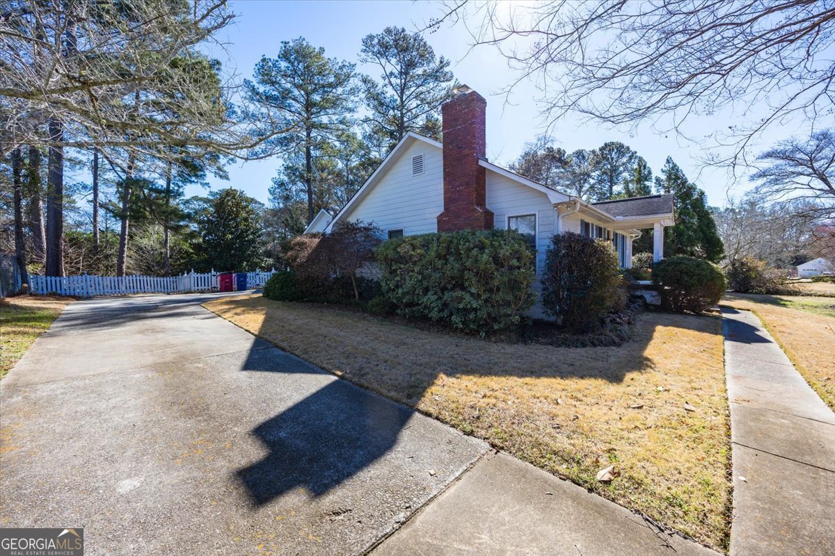 5133 Oaktree Drive Macon GA 31210