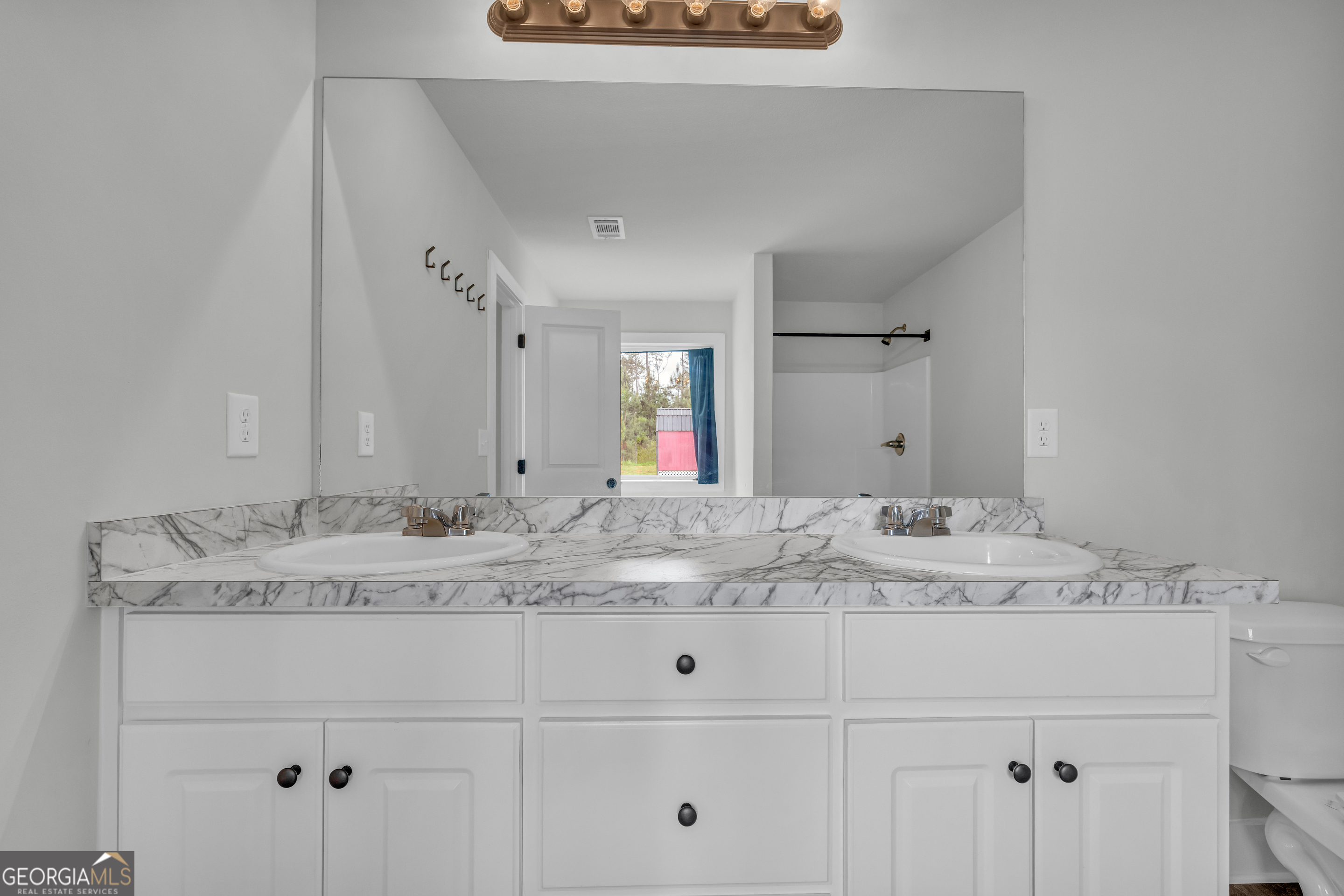 378 Walnut Drive Hartwell GA 30643