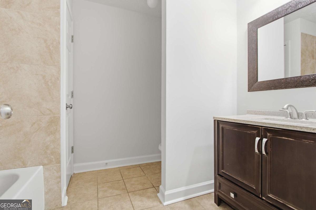 1229 Colony Bend Court Lawrenceville GA 30043