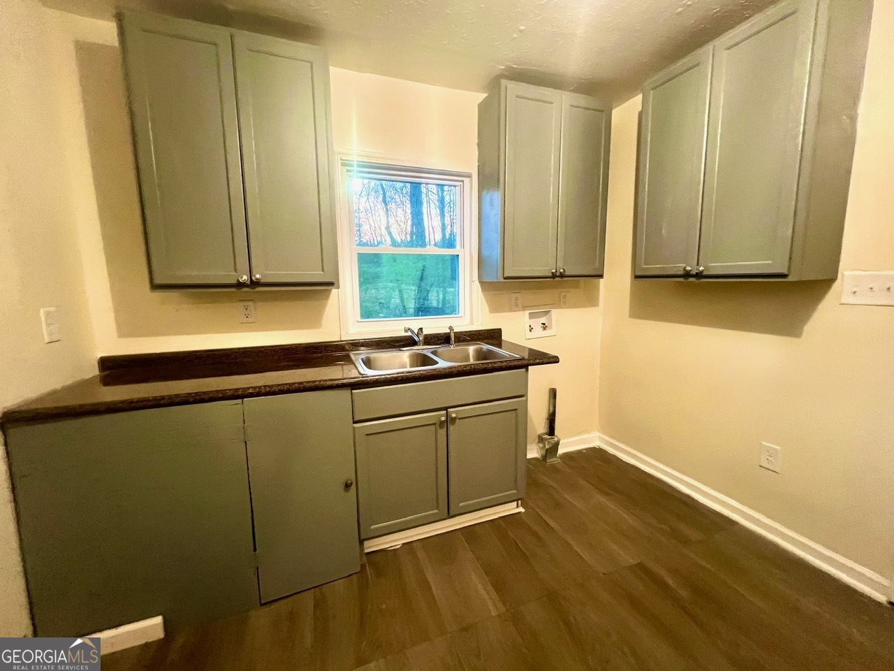 12 Keepsake Lane Greenville GA 30222