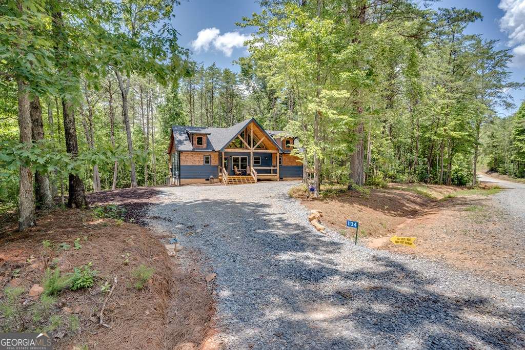 1134 Lees Ride Mccaysville GA 30555