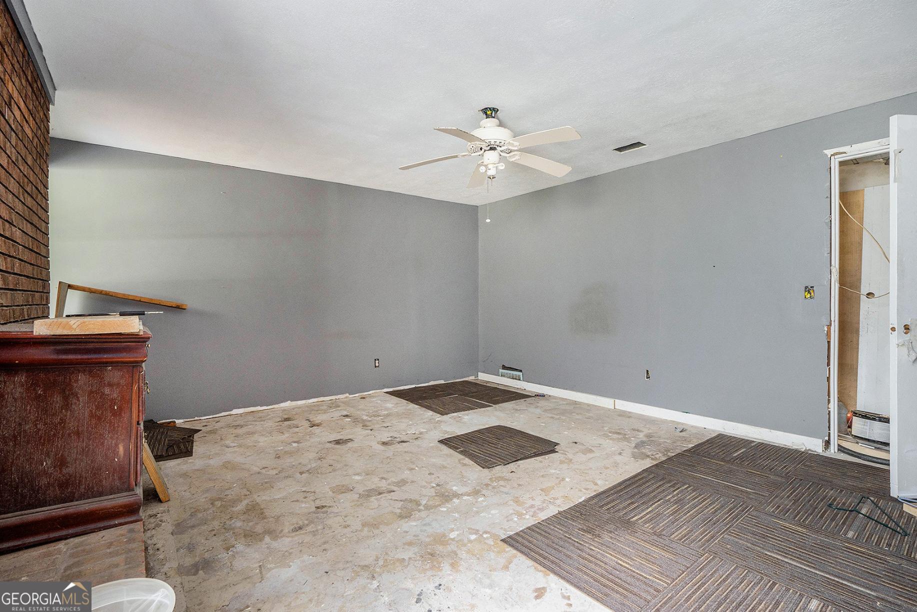 2358 Cannon Hill Road SW Lilburn GA 30047