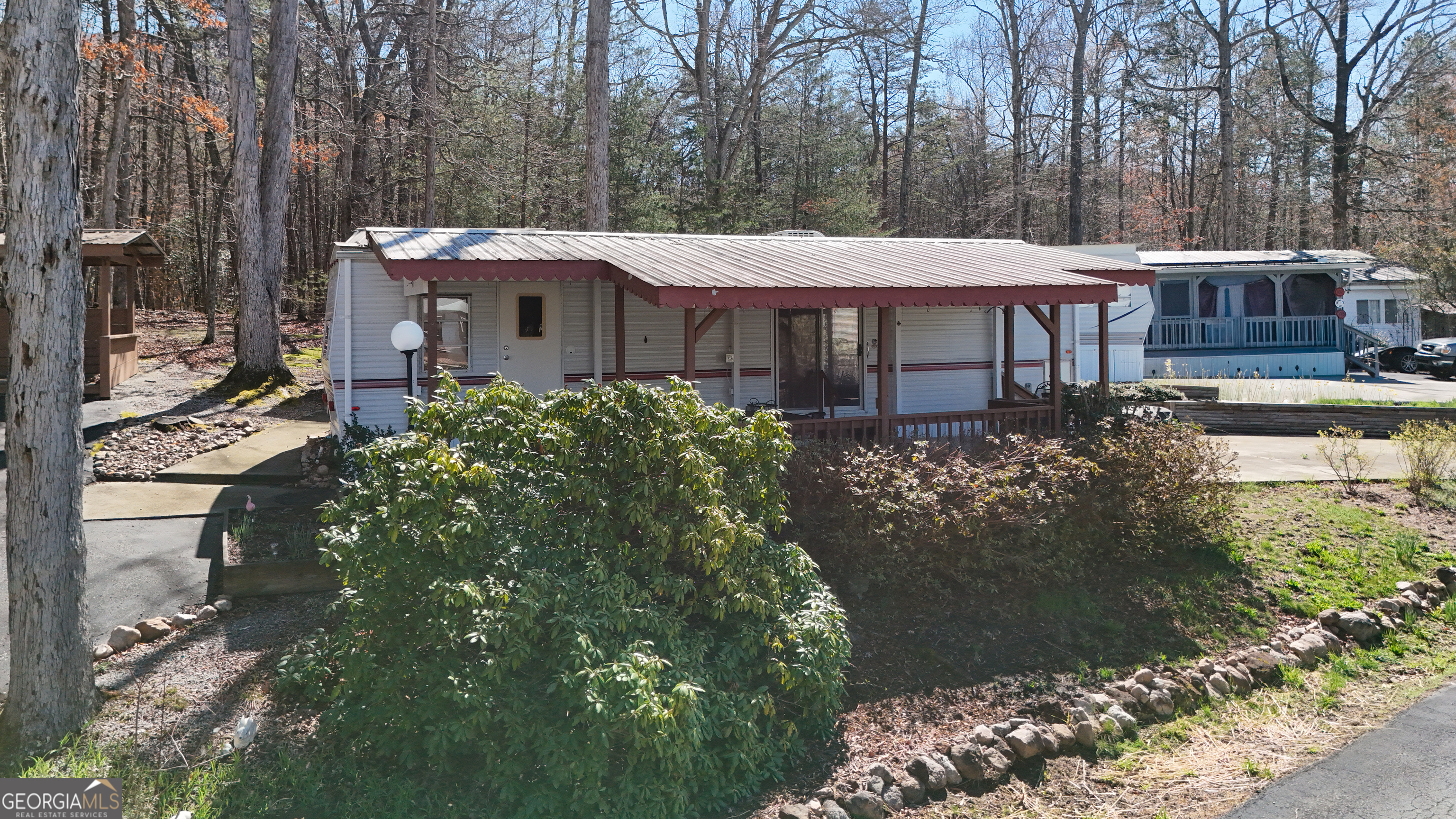 331 Holiday Loop Cleveland GA 30528
