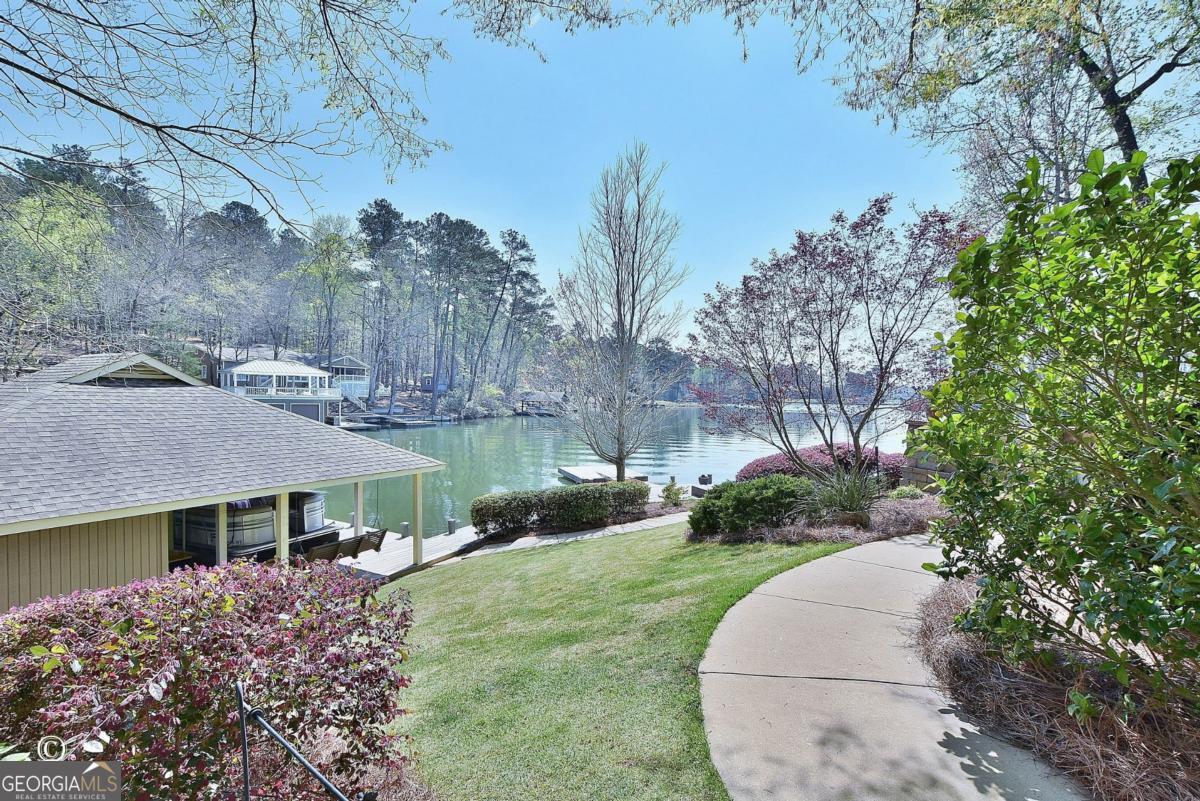 239 Robin Drive Hamilton GA 31811