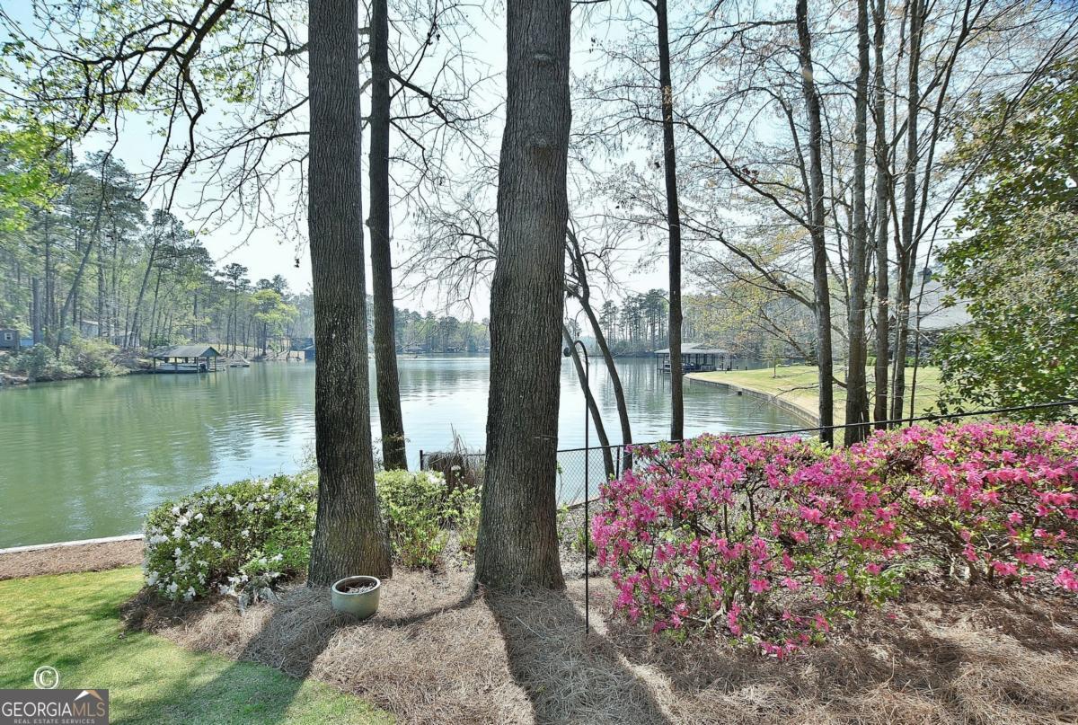 239 Robin Drive Hamilton GA 31811