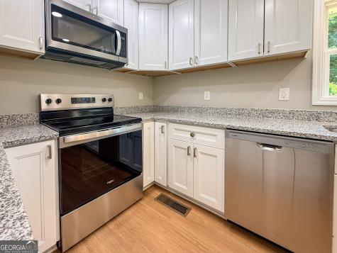 16 Veras Drive Cleveland GA 30528