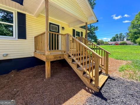 16 Veras Drive Cleveland GA 30528