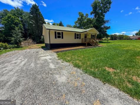 16 Veras Drive Cleveland GA 30528