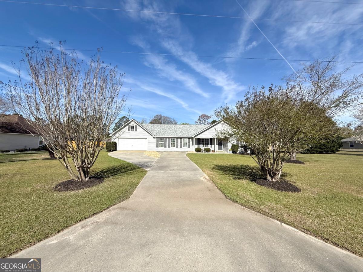 1405 Pebblewood Drive Adel GA 31620
