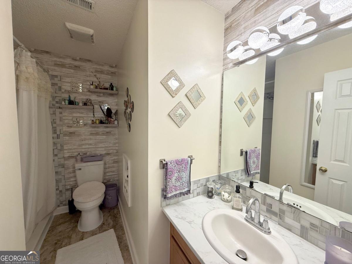 1405 Pebblewood Drive Adel GA 31620