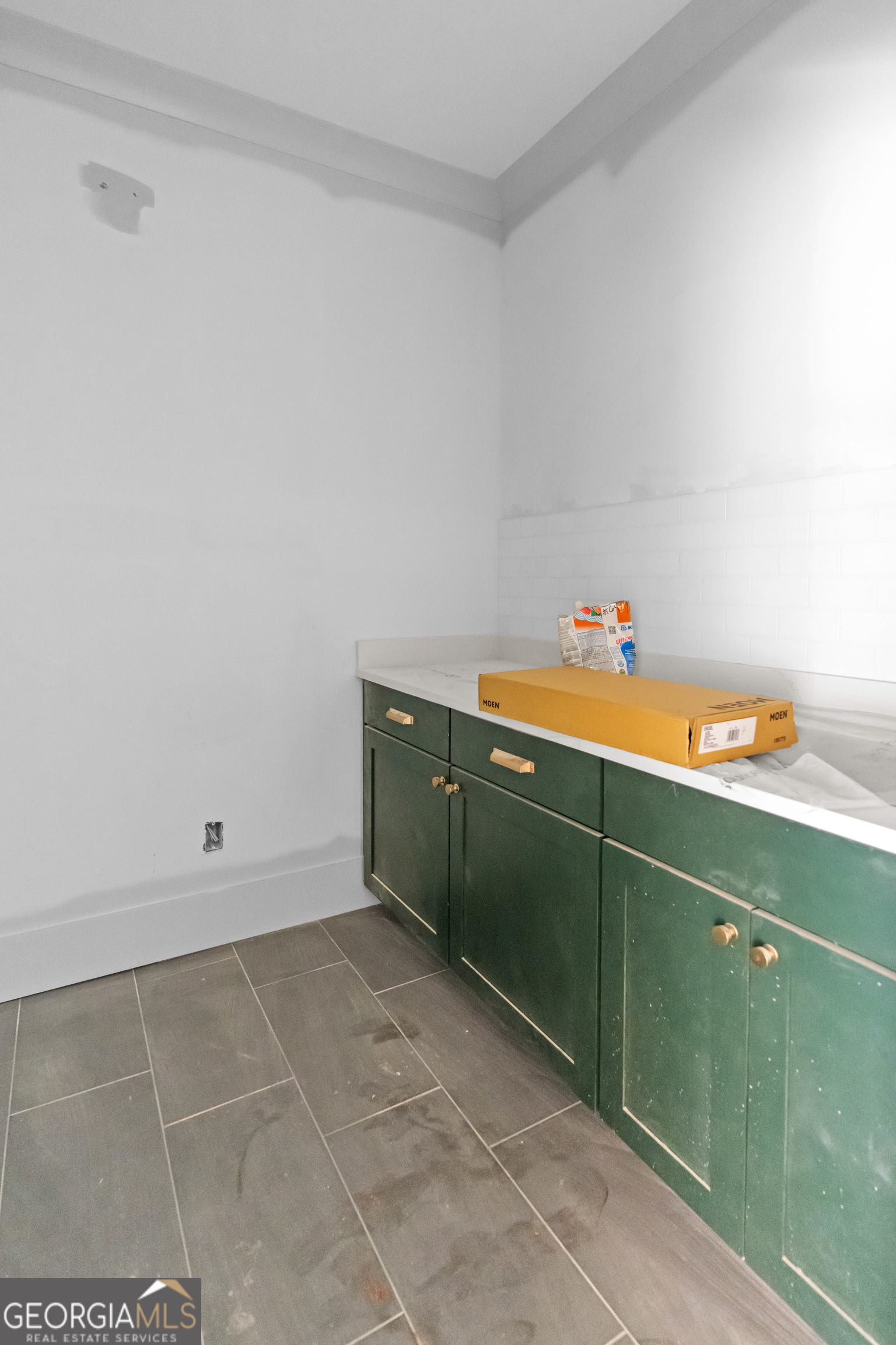 72 Vesper Grand Avenue Greensboro GA 30642
