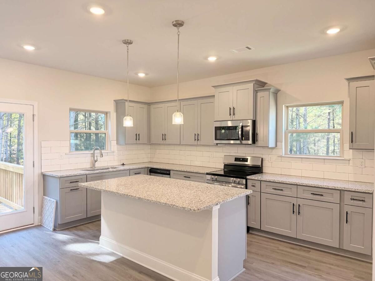 216 Magnolia Villas Drive Cornelia GA 30531