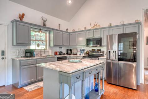 1100 Rova Way Hiawassee GA 30546