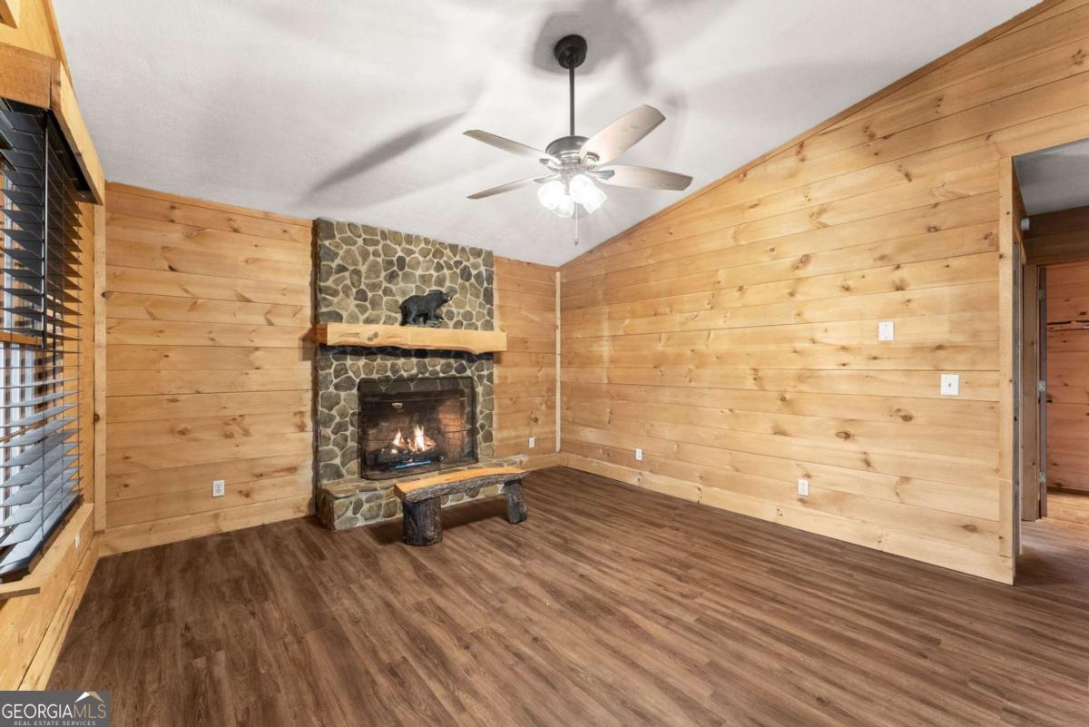 279 Cindy Cove Road Blairsville GA 30512