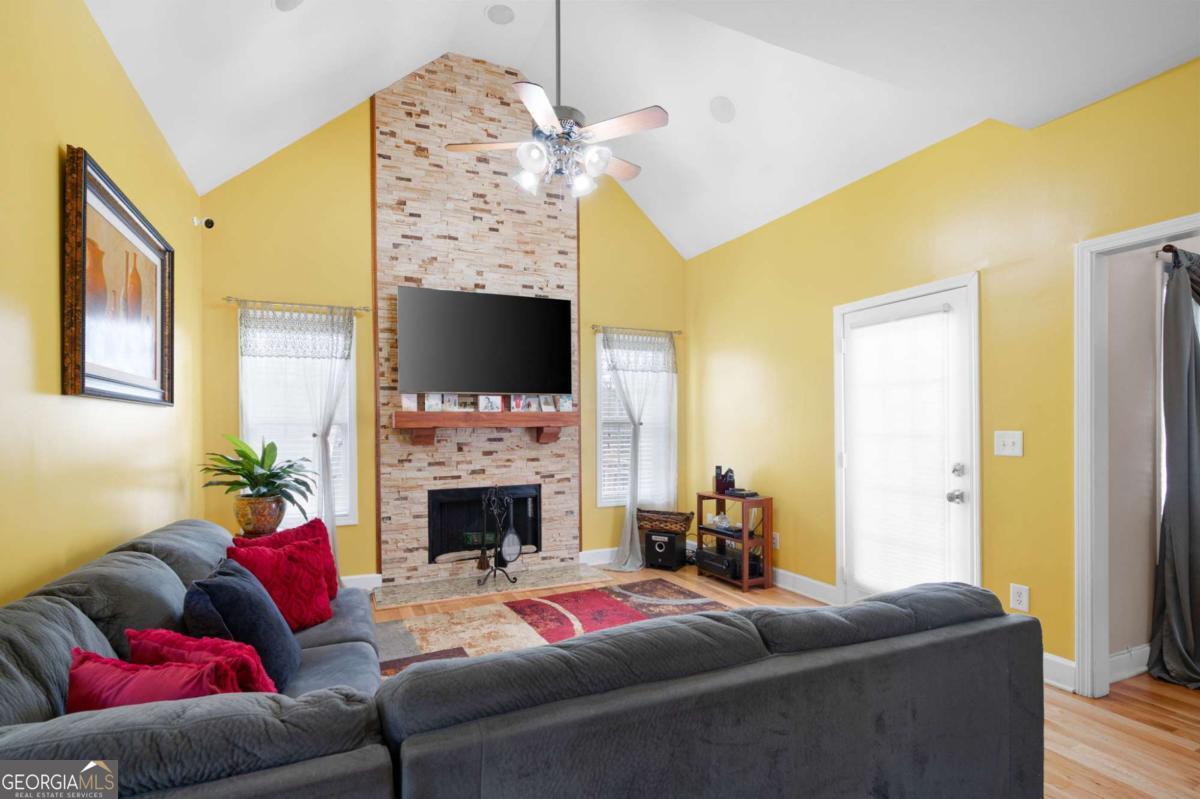 1227 Castle Point Court SW Conyers GA 30094