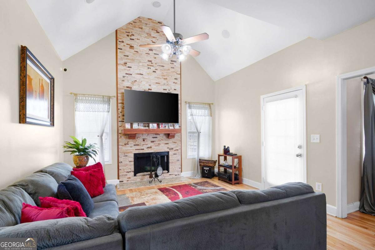 1227 Castle Point Court SW Conyers GA 30094