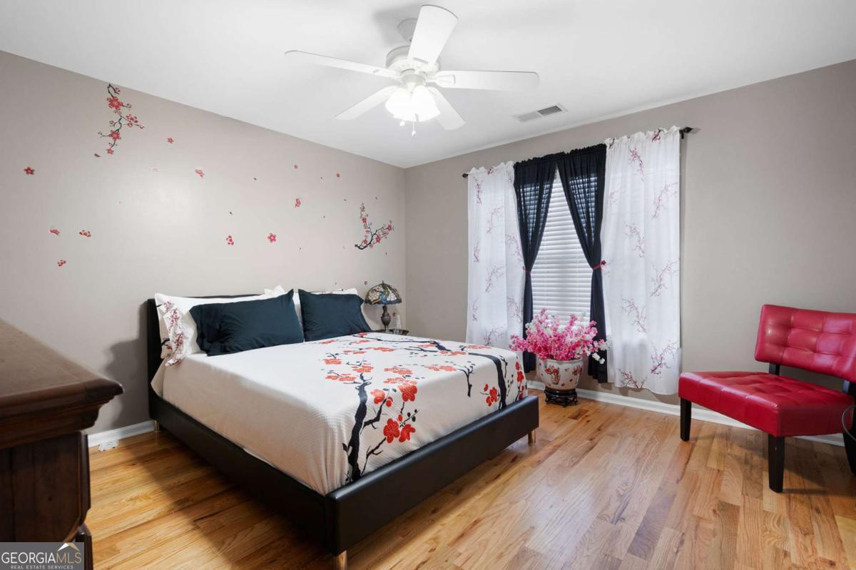 1227 Castle Point Court SW Conyers GA 30094