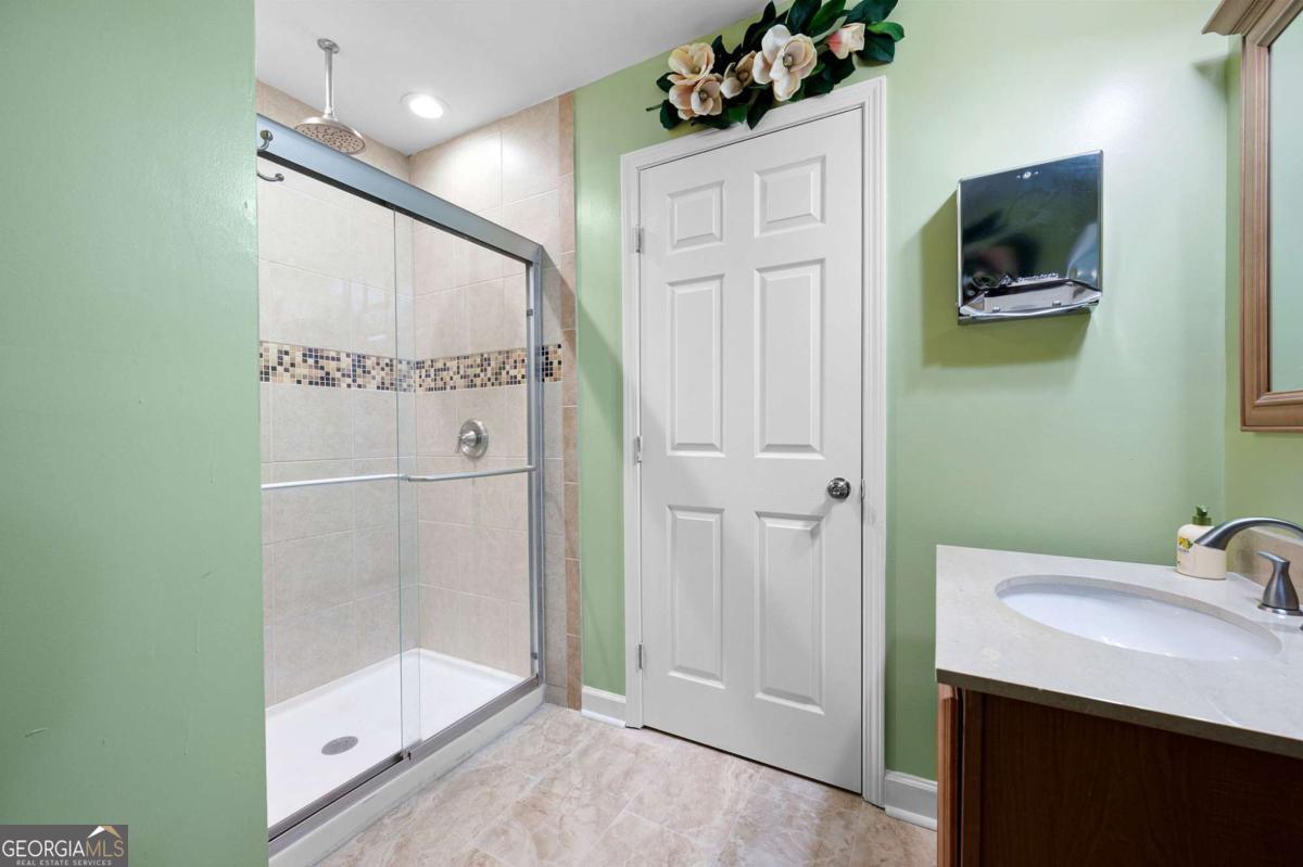 1227 Castle Point Court SW Conyers GA 30094