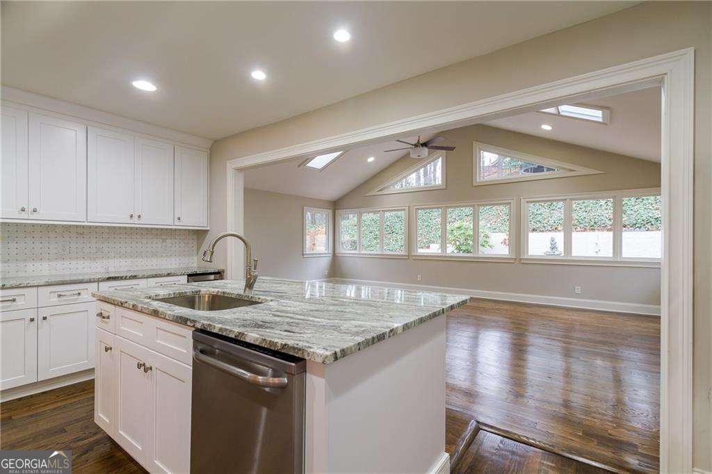 1565 Summerset Drive Atlanta GA 30338