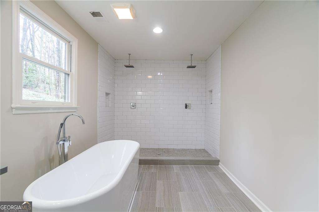 1565 Summerset Drive Atlanta GA 30338